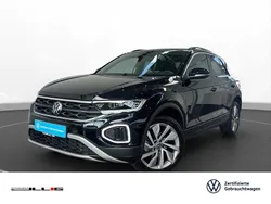 Deep black perleffekt (schwarz) Gebraucht 2024 VW T-Roc Goal SUV | 29.980 € (Guter Preis)