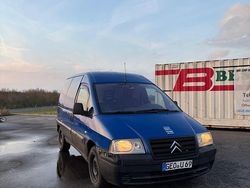 Blau Gebraucht 2005 Citroën Jumpy Abholung | 2.150 € (Etwas zu teuer)
