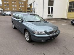 Grün Gebraucht 2004 Volvo V70 Kombi | 4.950 € (Etwas zu teuer)