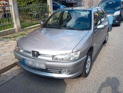Silber Gebraucht 2001 Peugeot 306 Kleinwagen | 2.699 € (Fairer Preis)