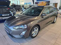 Magneticgrau (metallic) Gebraucht 2022 Ford Focus Kombi | 16.490 € (Guter Preis)