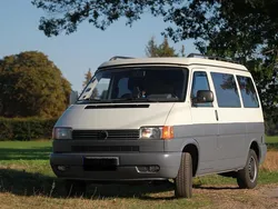 Grau Gebraucht 1996 VW T4 Van | 13.999 €