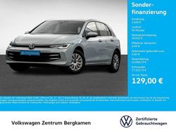 Blau Gebraucht 2024 VW Golf VIII Basis Limousine | 23.288 € (Fairer Preis)