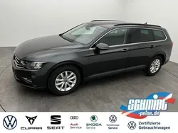 Grey metallic Gebraucht 2024 VW Passat Business Kombi | 36.400 € (Guter Preis)
