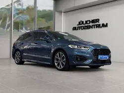 Blau Gebraucht 2020 Ford Mondeo ST-Line Kombi | 18.490 € (Guter Preis)