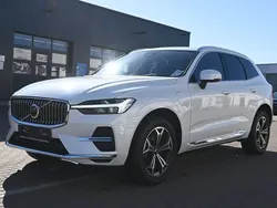 Weiß Gebraucht 2021 Volvo XC60 Inscription SUV | 38.990 € (Fairer Preis)