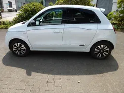 Weiß Gebraucht 2023 Renault Twingo Techno Kleinwagen | 14.300 € (Fairer Preis)
