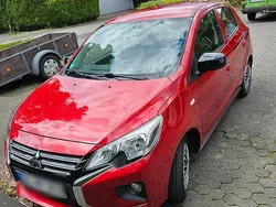 Rot Gebraucht 2022 Mitsubishi Space Star Limousine | 8.300 € (Fairer Preis)