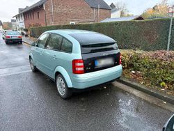 Grün Gebraucht 2003 Audi A2 Kleinwagen | 2.200 € (Guter Preis)
