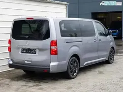 Merkurgrau metallic Gebraucht 2024 Opel Zafira Life Business Edition Van | 42.290 € (Guter Preis)