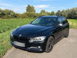 Schwarz Gebraucht 2014 BMW 320 Kombi | 9.750 € (Guter Preis)