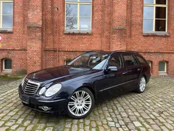 Tansanitblau metalliclack Gebraucht 2008 Mercedes E280 Kombi | 4.500 € (Fairer Preis)