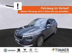 Grau Gebraucht 2021 Skoda Kamiq Clever SUV | 19.580 € (Fairer Preis)