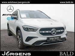 Weiss polarweiss Gebraucht 2024 Mercedes GLA200 Progressive SUV | 36.880 € (Guter Preis)