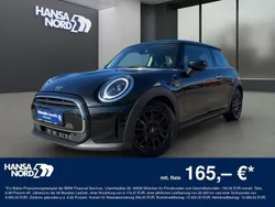 Schwarz / midnight black (metallic) Gebraucht 2022 Mini ONE Classic Kleinwagen | 18.850 € (Fairer Preis)