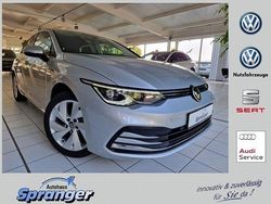Silber Gebraucht 2020 VW Golf VIII Style Limousine | 22.680 € (Fairer Preis)