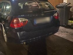 Blau Gebraucht 2006 BMW 320 Kombi | 3.250 € (Etwas zu teuer)