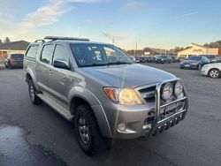Silber Gebraucht 2006 Toyota HiLux Abholung | 8.990 € (Teuer)