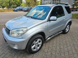 Silber Gebraucht 2004 Toyota RAV4 SUV | 4.490 € (Superpreis)