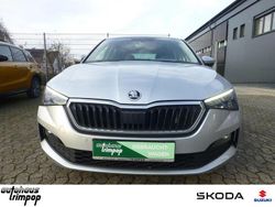 Silber Gebraucht 2021 Skoda Scala Clever Kleinwagen | 17.480 € (Etwas zu teuer)