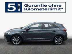 Grau Gebraucht 2023 Hyundai i30 Prime Limousine | 21.900 € (Guter Preis)
