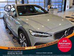 Vapour grey / metallic Gebraucht 2023 Volvo V60 CC Plus Kombi | 35.650 € (Superpreis)