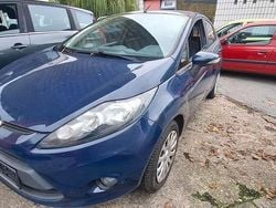 Blau Gebraucht 2010 Ford Fiesta Trend Kleinwagen | 1.500 € (Superpreis)