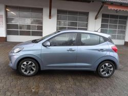 Meta blue Gebraucht 2024 Hyundai i10 Trend Kleinwagen | 14.000 € (Guter Preis)