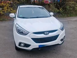 Weiß Gebraucht 2014 Hyundai ix35 SUV | 7.800 € (Fairer Preis)