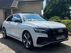 Weiß Gebraucht 2021 Audi Q8 S-Line SUV | 63.599 € (Guter Preis)