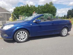Blau Gebraucht 2008 Opel Astra Cabriolet Cabrio | 2.500 €