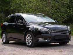 Schwarz Gebraucht 2017 Ford Focus Titanium Limousine | 7.899 € (Guter Preis)