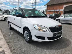 Weiß Gebraucht 2013 Skoda Fabia Cool Edition Kombi | 4.799 € (Fairer Preis)