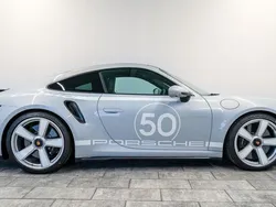 Grau Neu 2025 Porsche 911 Turbo Coupé | 308.800 € (Superpreis)