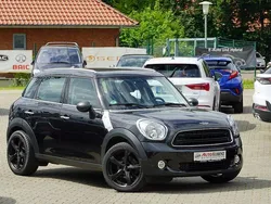 Schwarz Gebraucht 2014 Mini One Countryman Pepper SUV | 7.450 € (Fairer Preis)