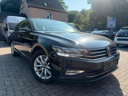 Schwarz Gebraucht 2021 VW Passat Business Kombi | 16.499 € (Fairer Preis)