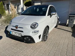 Grau Gebraucht 2023 Abarth 595 Turismo Kleinwagen | 21.750 € (Guter Preis)