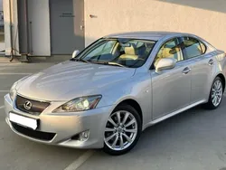 Lexus IS250