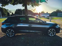 Grau Gebraucht 2021 Seat Leon FR Coupé | 21.500 € (Fairer Preis)