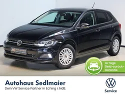 Deep black perleffekt Gebraucht 2021 VW Polo Comfortline Kleinwagen | 16.450 € (Fairer Preis)