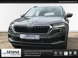Graphitegrau Neu 2025 Skoda Karoq Selection SUV | 33.650 € (Guter Preis)
