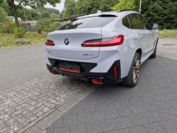 Grau Gebraucht 2021 BMW X4 M Sport SUV | 39.500 € (Fairer Preis)