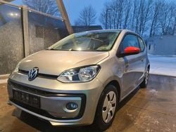 Grau Gebraucht 2018 VW up! Kleinwagen | 5.240 € (Guter Preis)