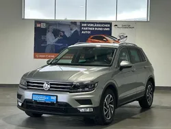 Silber Gebraucht 2017 VW Tiguan Sound SUV | 22.390 € (Etwas zu teuer)