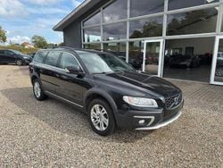 Schwarz Gebraucht 2015 Volvo XC70 Summum SUV | 7.600 € (Guter Preis)