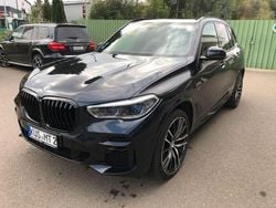 Schwarz Gebraucht 2021 BMW X5 M50 Performance SUV | 64.900 € (Etwas zu teuer)