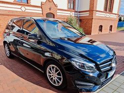 Schwarz Gebraucht 2017 Mercedes B180 Night Van / Kleinbus | 14.900 € (Fairer Preis)