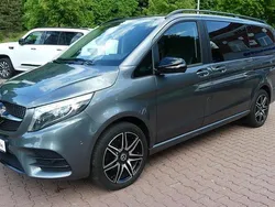 Grau Gebraucht 2021 Mercedes V250 Van / Kleinbus | 54.990 € (Teuer)