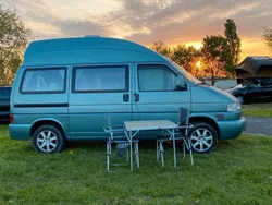 Grün Gebraucht 2001 VW T4 California Van | 25.999 €