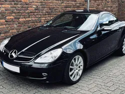Schwarz Gebraucht 2006 Mercedes SLK280 Cabrio | 10.900 € (Fairer Preis)